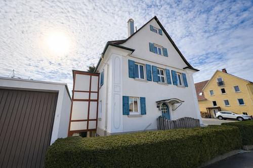 Foto - Haus zum Kaufen in Trossingen 339.000,00 € 210 m²