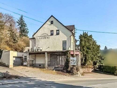 Foto - Haus zum Kaufen in Glauchau 140.000,00 € 153 m²