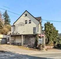 Haus zum Kaufen in Glauchau 155.000,00 € 153 m²