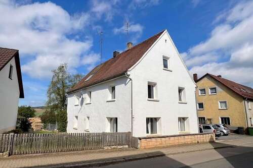 Foto - Haus zum Kaufen in Heidenheim 280.000,00 € 300 m²