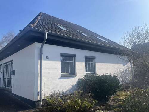 Foto - Haus zum Mieten in Hemmingstedt 1.300,00 € 176 m²