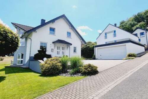 Foto - Haus zum Kaufen in Berzhahn 459.000,00 € 190 m²