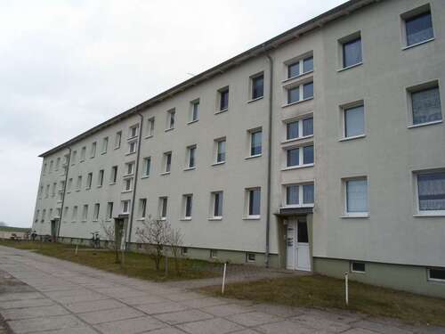 Foto - Wohnung zum Mieten in Rietz-Neuendorf 365,12 € 52.16 m²