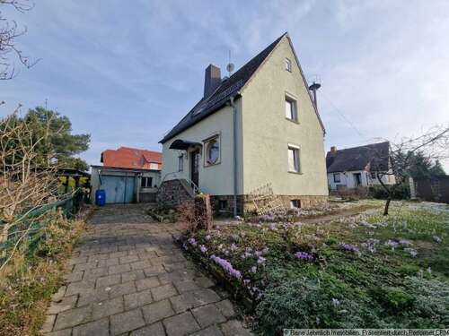 Foto - Haus zum Kaufen in Callenberg 80.000,00 € 80 m²