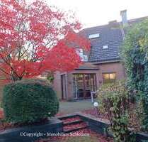 Haus zum Kaufen in Oberhausen 650.000,00 € 183.8 m²