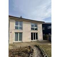 Haus zum Kaufen in Rüdersdorf bei Berlin 555.000,00 € 175 m²