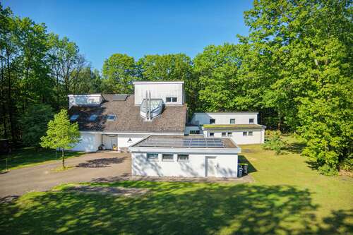 Foto - Haus zum Kaufen in Munster 1.097.000,00 € 542 m²