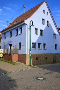 Foto - Haus zum Kaufen in Mühlacker 350.000,00 € 252 m²