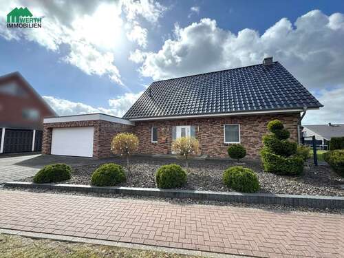 Foto - Haus zum Kaufen in Harsefeld 669.000,00 € 169.1 m²