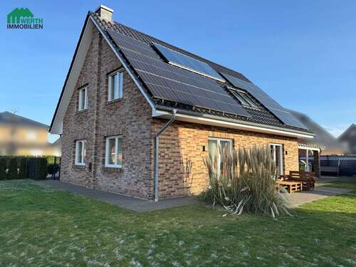 Foto - Haus zum Kaufen in Harsefeld 695.000,00 € 169.1 m²