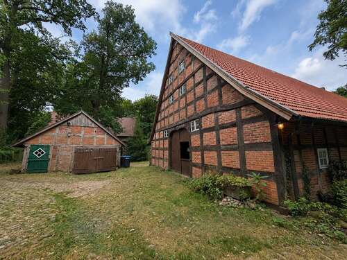 Foto - Haus zum Kaufen in Eydelstedt 394.000,00 € 249 m²