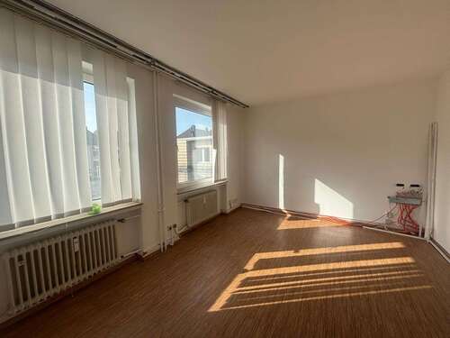 Foto - Büro in Bochum 880,00 € 110 m² - 880,00&nbsp;EUR Kaltmiete, ca.&nbsp; 110,00&nbsp;m&sup2;