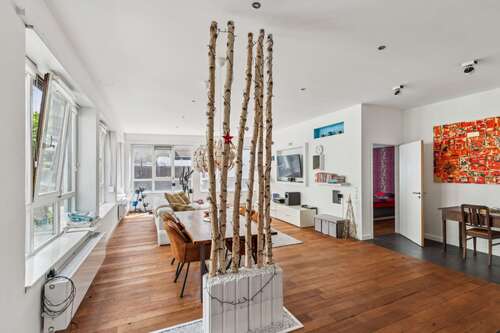 Foto - Haus zum Kaufen in Wörth am Rhein 575.000,00 € 236.47 m²