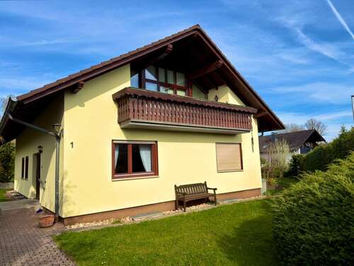 Foto - Haus zum Kaufen in Usingen 639.000,00 € 145 m²
