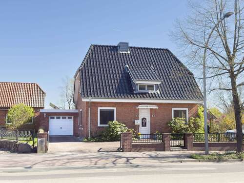 Foto - Haus zum Kaufen in Schwarzenbek 549.000,00 € 162 m²