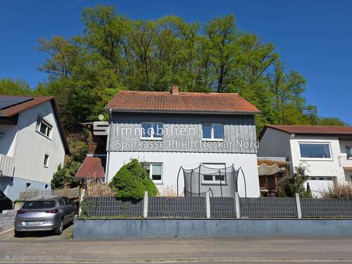 Foto - Haus zum Kaufen in Birkenau 299.000,00 € 182 m²