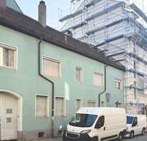 Haus zum Kaufen in Nürnberg 499.000,00 € 300 m²