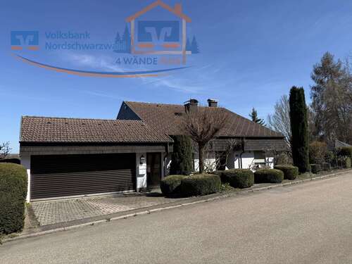Foto - Haus zum Kaufen in Freudenstadt 690.000,00 € 223 m²