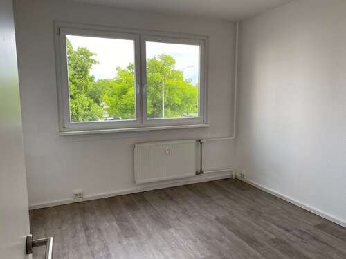 Foto - Wohnung zum Mieten in Halle (Saale) 339,00 € 57.31 m²