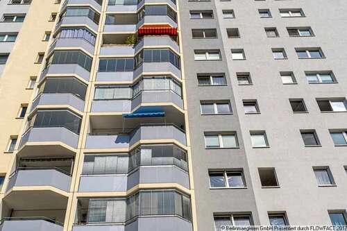 Foto - Wohnung zum Kaufen in Berlin, Hohenschönhausen 84.000,00 € 32.46 m²