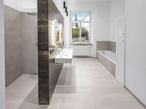 Foto - Wohnung zum Mieten in Neustadt an der Weinstraße 1.300,00 € 161 m²