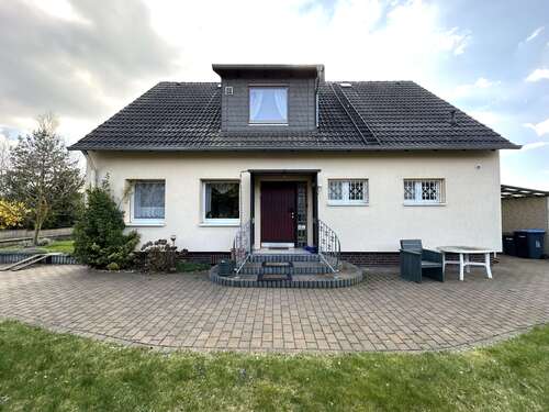 Foto - Haus zum Kaufen in Ilsede 250.000,00 € 201 m²
