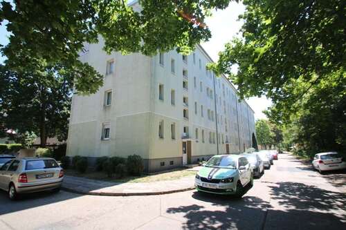 Foto - Wohnung zum Mieten in Magdeburg 365,16 € 60.86 m²