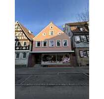 Haus zum Kaufen in Lauffen am Neckar 270.000,00 € 200 m²