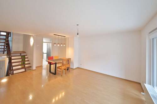 Foto - Haus zum Kaufen in Korntal-Münchingen 749.000,00 € 131 m²