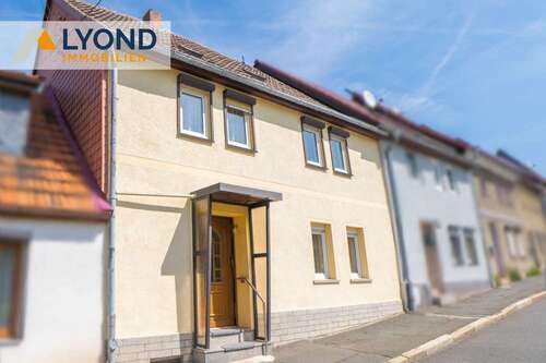 Foto - Haus zum Kaufen in Harzgerode 68.000,00 € 124.7 m²