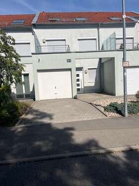 Foto - Haus zum Mieten in Sindelfingen 2.000,00 € 160 m²