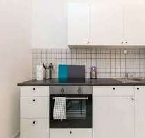 WG-Zimmer in Berlin 680,00 € 11 m²