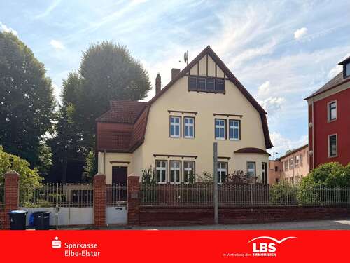 Foto - Haus zum Kaufen in Finsterwalde 395.000,00 € 179 m²