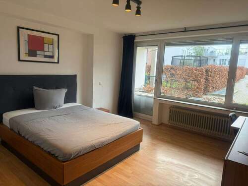 Foto - WG-Zimmer in Düsseldorf 899,00 € 20 m²