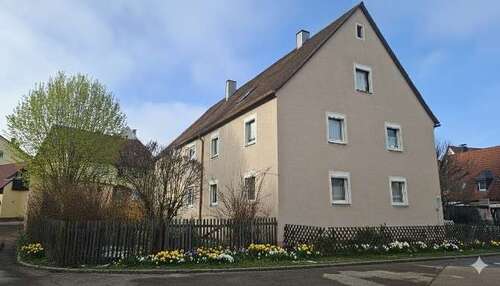 Foto - Haus zum Kaufen in Aurach 184.000,00 € 170 m²