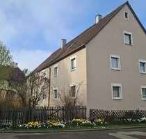 Haus zum Kaufen in Aurach 184.000,00 € 170 m²