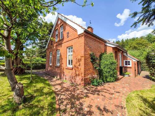 Foto - Haus zum Mieten in Rhauderfehn 1.300,00 € 172.56 m²