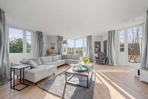 Foto - Haus zum Kaufen in Hamburg 1.690.000,00 € 227 m²