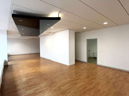 Foto - Einzelhandel in Bensheim 990,00 € 111 m²