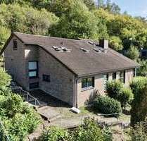 Haus zum Kaufen in Mittenaar 649.000,00 € 300 m²