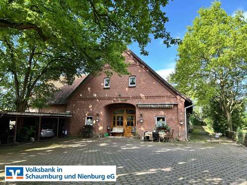 Foto - Haus zum Kaufen in Stolzenau Anemolter 209.000,00 € 179.6 m²