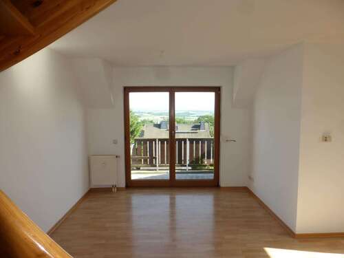 Foto - Wohnung zum Kaufen in Hohenstein-Ernstthal 85.000,00 € 64.5 m²
