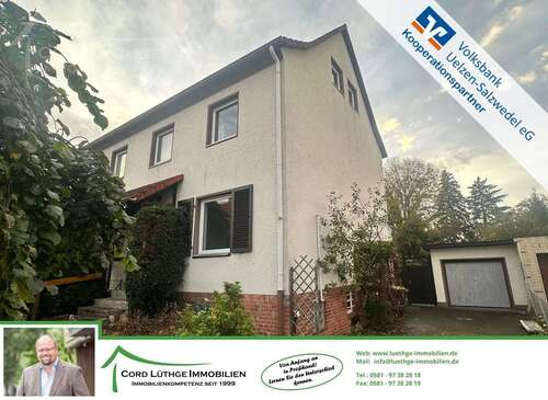 Foto - Haus zum Mieten in Uelzen 1.300,00 € 130 m²