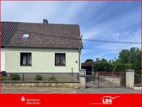 Foto - Haus zum Kaufen in Crinitz 83.000,00 € 81 m²