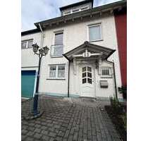 Haus zum Mieten in Wuppertal 1.580,00 € 185 m²