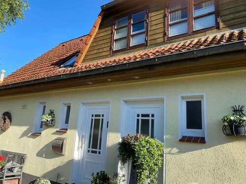 Foto - Haus zum Kaufen in Weddingstedt 390.000,00 € 174.5 m²