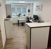 Büro in Ulm 600,00 € 32 m² - 600,00 EUR Kaltmiete, ca.  32,00 m² in Ulm (PLZ: 89073)