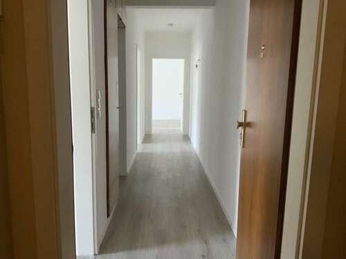 Foto - Wohnung zum Mieten in Gelsenkirchen Schalke 475,00 € 67.92 m²