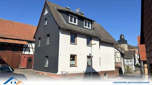Foto - Haus zum Kaufen in Berkatal 219.000,00 € 159 m²