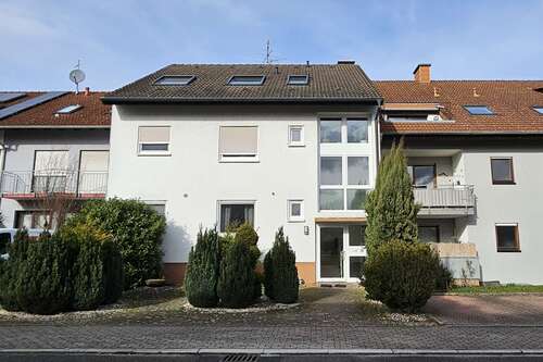 Foto - Wohnung zum Mieten in Karlsdorf-Neuthard 880,00 € 83 m²